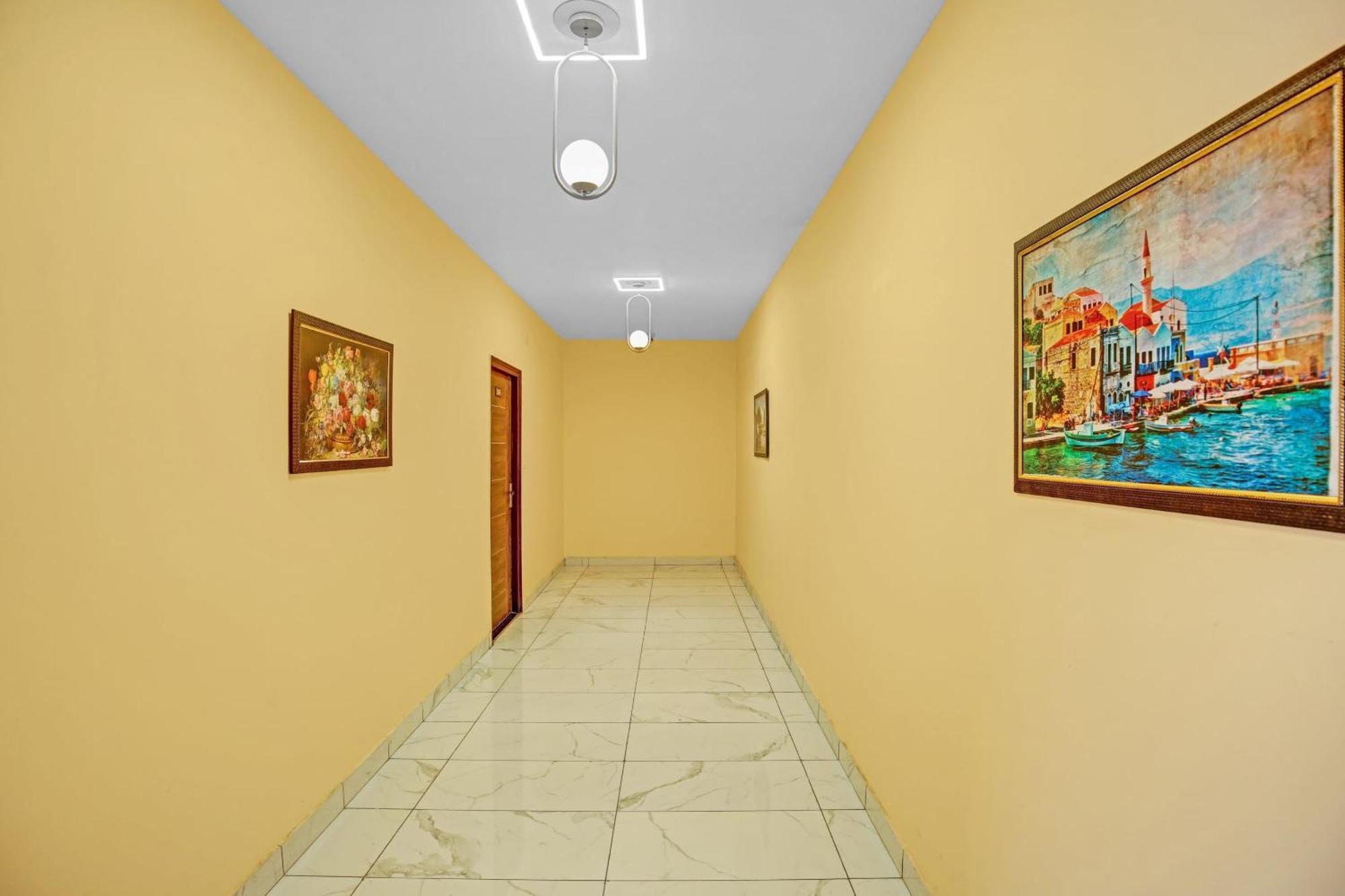 Townhouse Sky Hotel Ludhiana Eksteriør billede